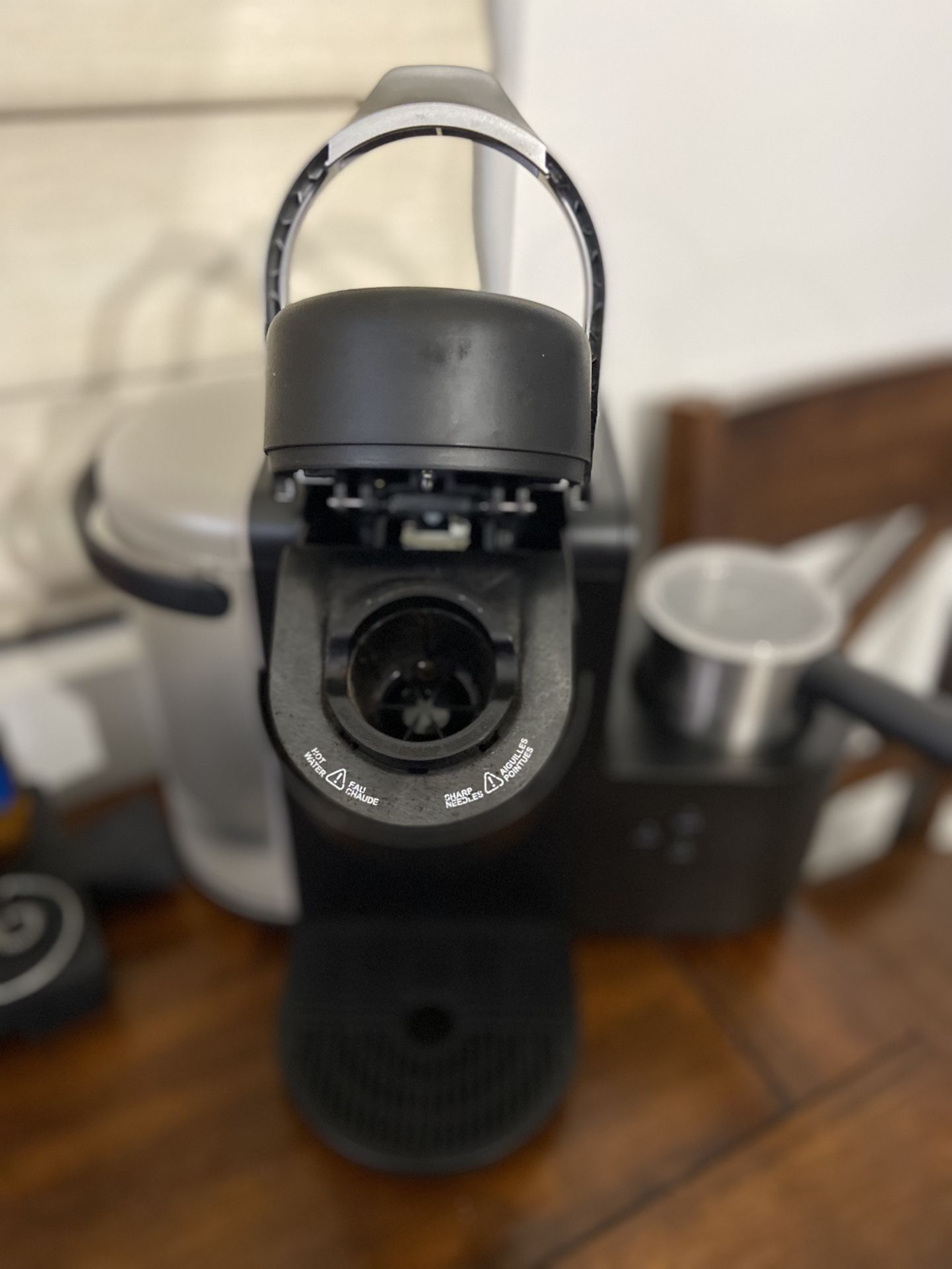 KEURIG K-Café Single Serve Coffee Latte & Cappuccino Maker
