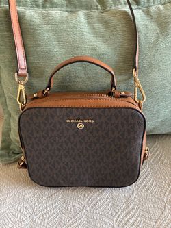 Michael Kors MK Signature Crossbody Bag