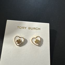 Tory Burch Heart Shape White Earrings Gold