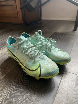 Nike Mercirual vapor elite size 10M