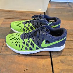 Nike Train Speed AMP NFL Seattle Seahawks 848587-307 Mens 8.5, *right heal bent