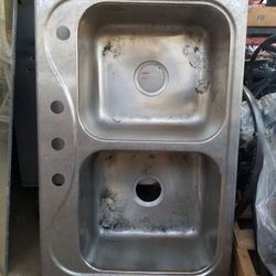 Kitchen sink stainless steel