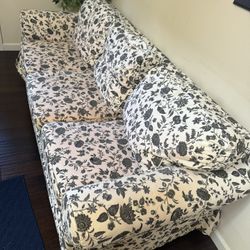 IKEA 3 Seater Sofa With Free Cover