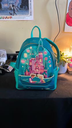 Lounge Fly Mini Back Pack 