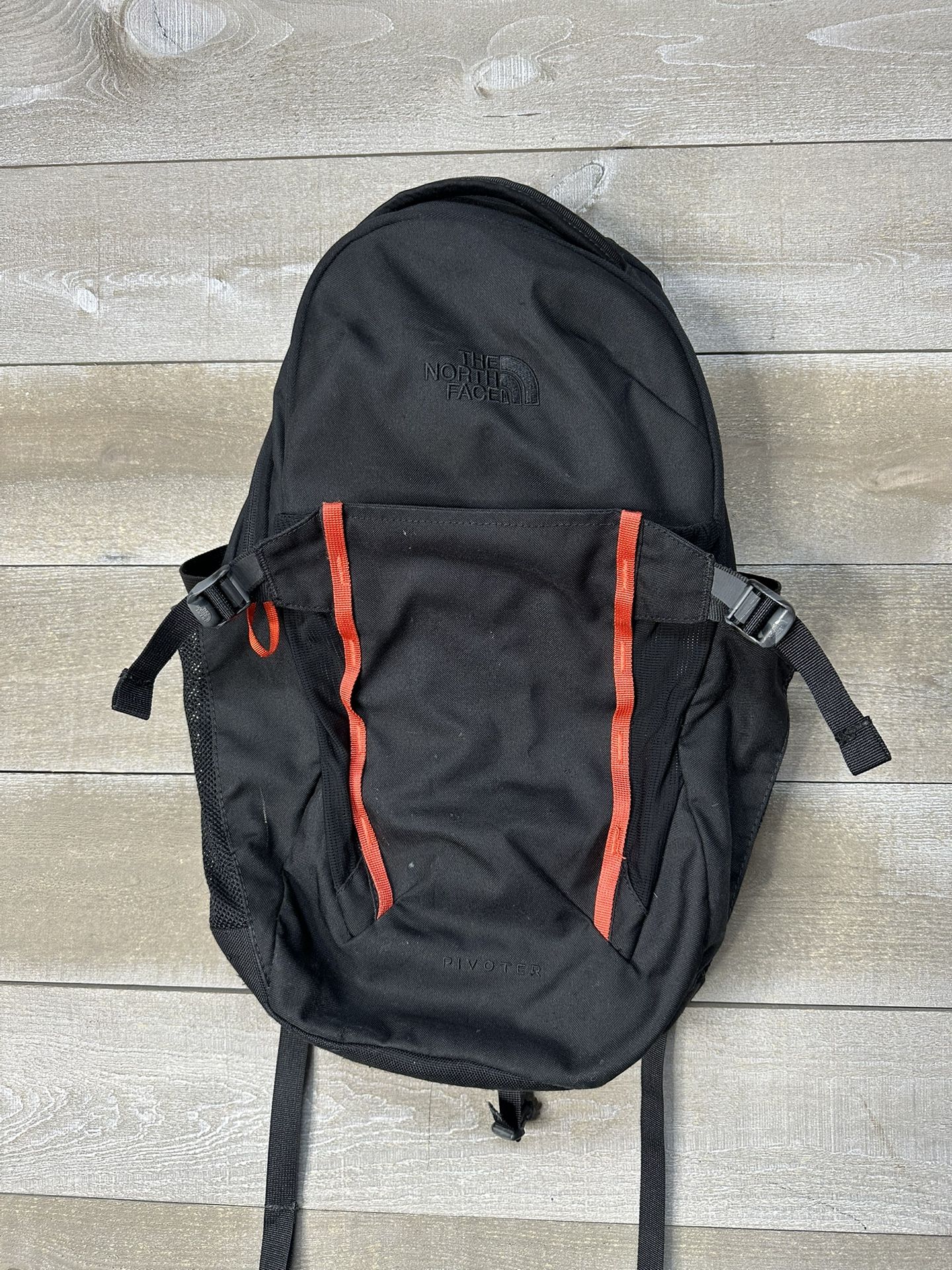 The North Face Pivoter Laptop Backpack Bookbag Black Red 16" X 12"