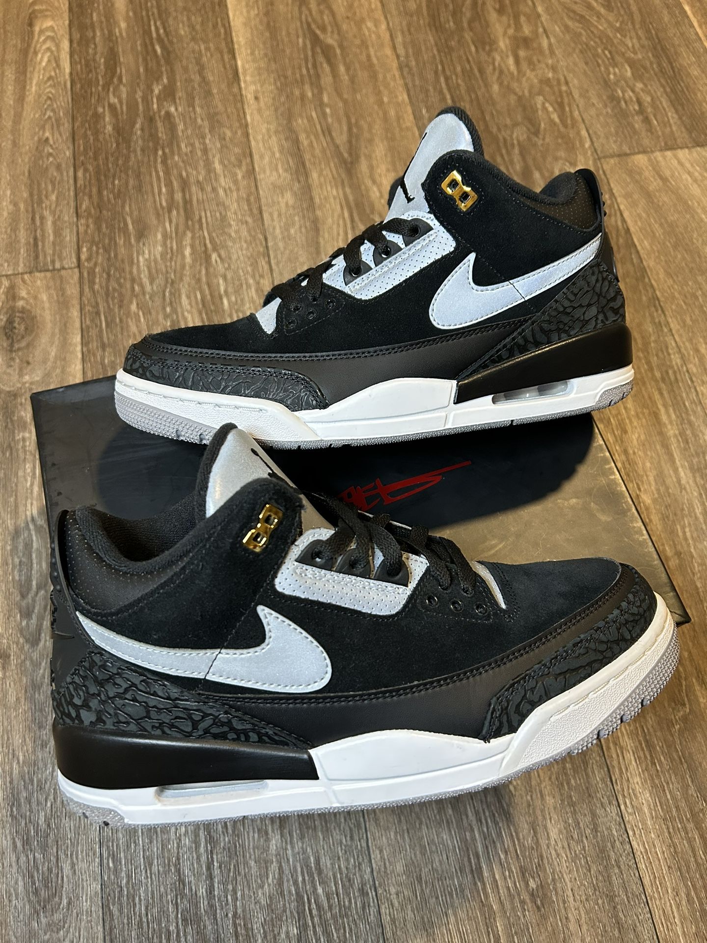 Jordan 3 Tinker Black Cement Gold