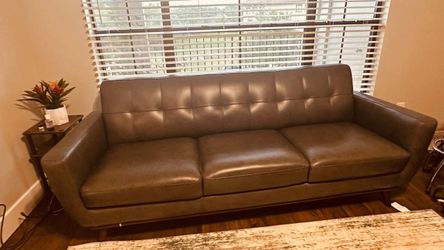 Like-New Greyson blue top grain leather Sofa/Loveseat Set