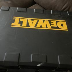 DeWALT 15Gauge Cordless Nailer