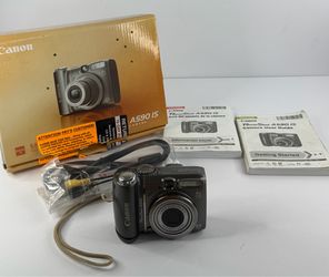 Canon PowerShot A590 IS 8MP Digital Camera w/ Box