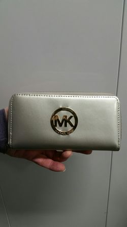 Michael Kors silver wallet