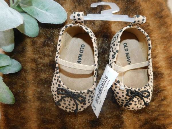 NWT Old Navy Baby Girls 3-6 Months Cheetah Leopard Crib Ballet Flats