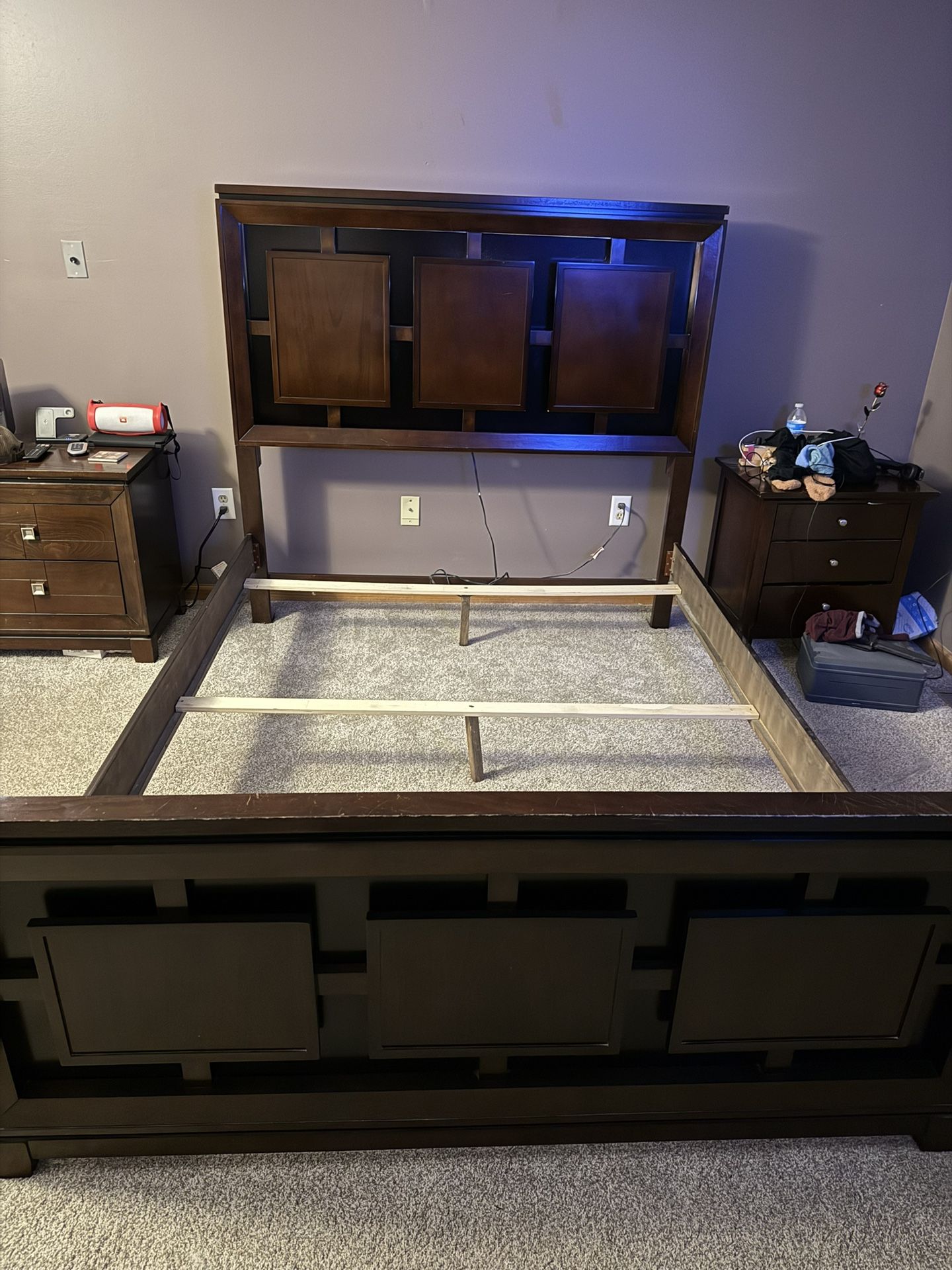 Queen Size Bed