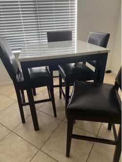 Dinning table