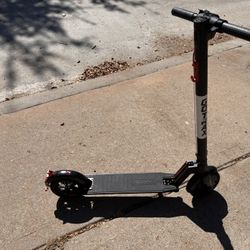 Gotrax scooter GXL V2 Electric Scooter 
