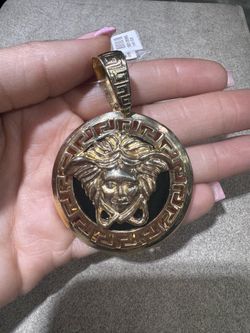 14k Versace charm solid