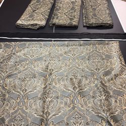 JC Penney 50.5” W X 94”long ROYAL VELVET Paisley Drapes 4 Panels