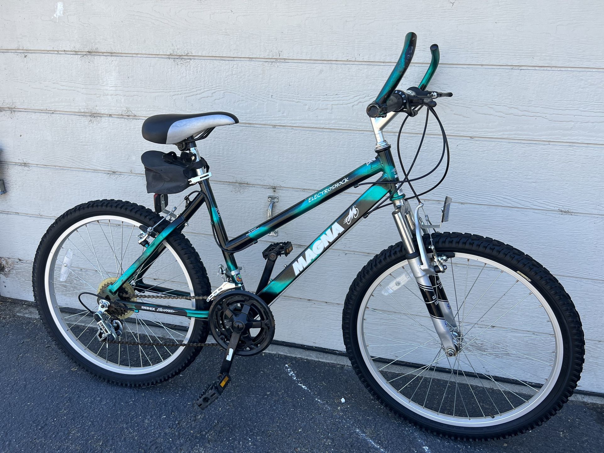 Kids Magna Electroshock mountain Bike for Sale in Escondido CA OfferUp