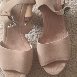 Sandals Heels Wedge Size 10 Pick Up In Florence Ky 