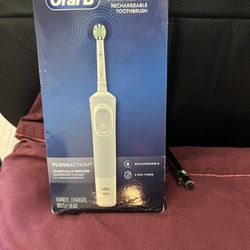Oral-B  Vitality Rechargeable Toothbrush 
