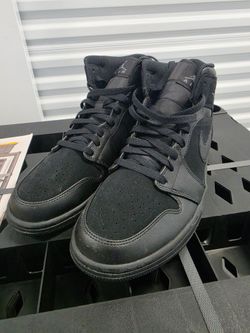 Jordan 1 Mids 10.5 Black No Box