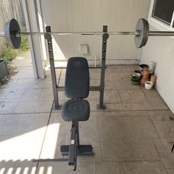 Bench press set with weights