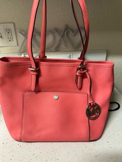 Michael Kors purse/bag