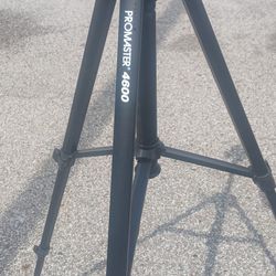 Promaster 4600 Tripod=/OBO