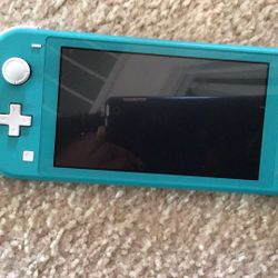 Nintendo Lite T No Cracks And Has Screen Protector