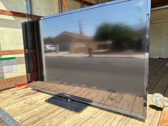 Vizio 54" Tv with 2 sided remote