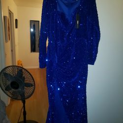 Plus Sizs (1x) Royal Blue Sequin Gown For Sale! 