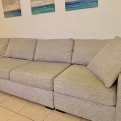 Light Gray Sectional Sofa with Chaise