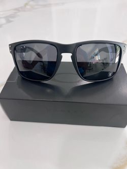Oakley Holbrook XL sunglasses Raiders