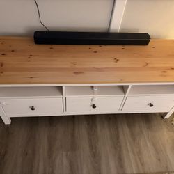 Entertainment Center/ TV Stand 