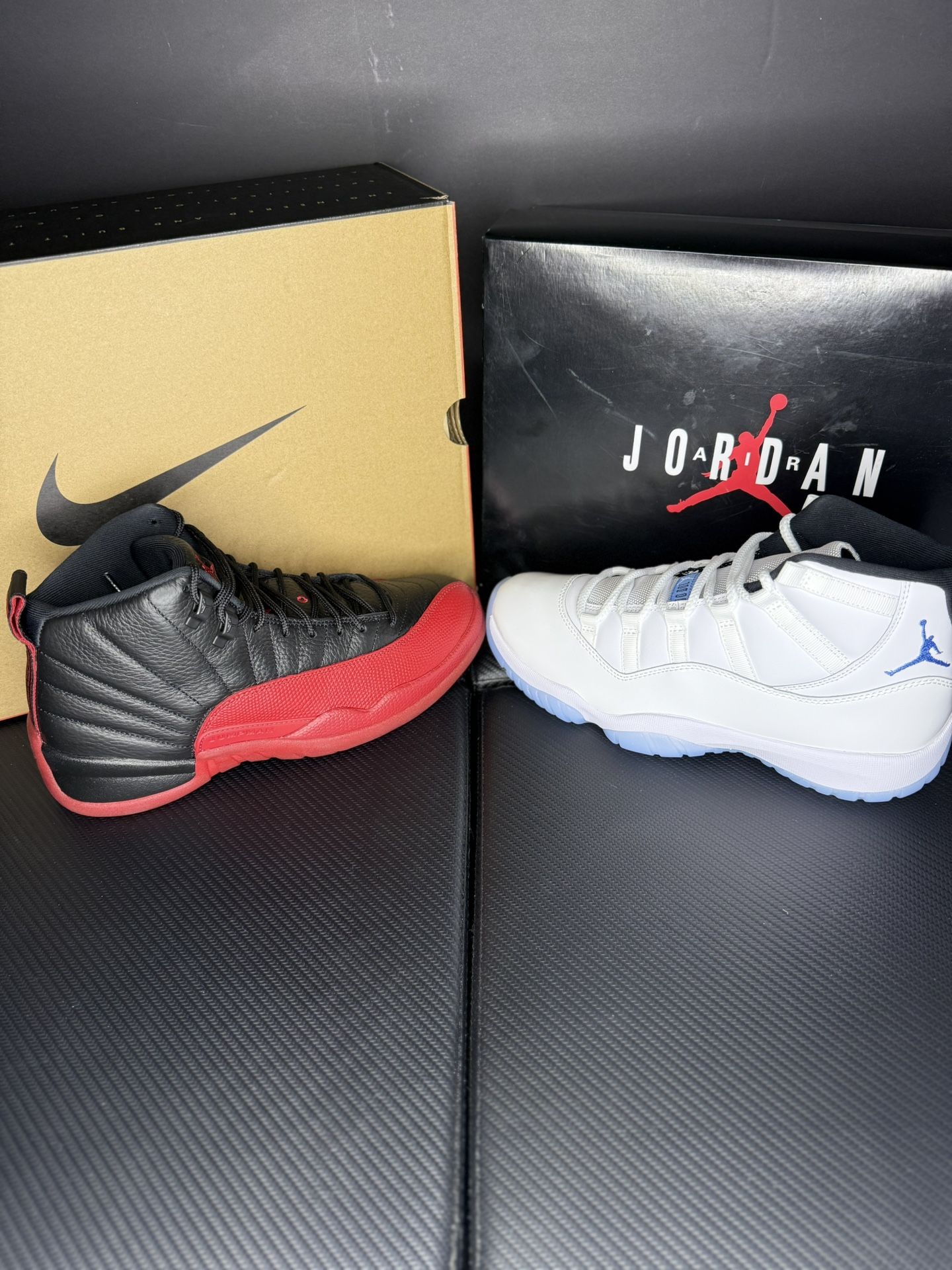 JORDAN RETRO 11 & 12 - SIZE 9