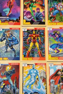(25) 1991 Marvel Cards