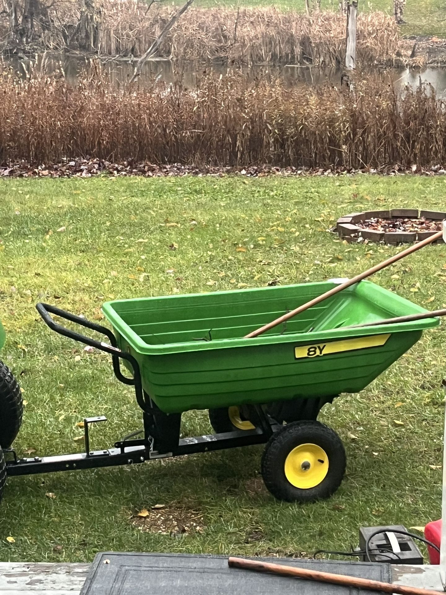 John Deer Trailer 