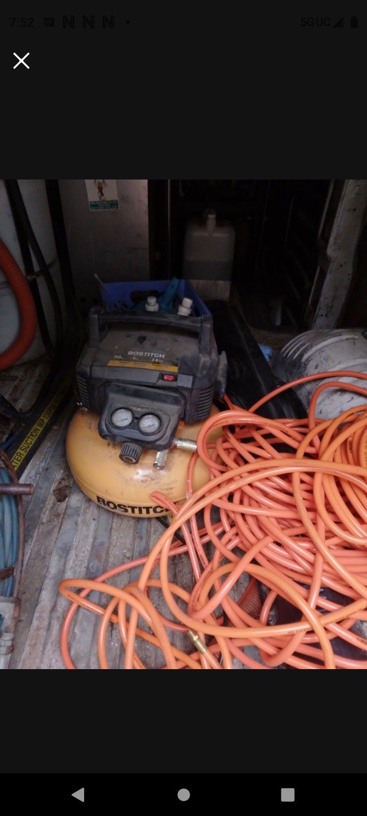 Air Compressor With Air Holes