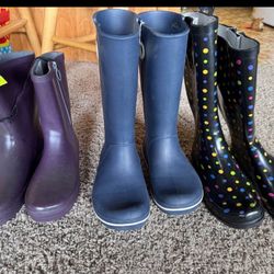Rain Boots (size 4-6 Big Kid)
