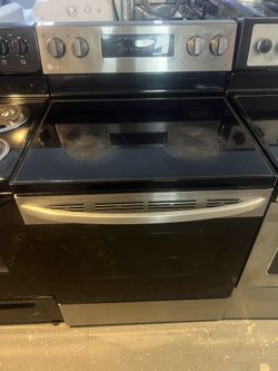 LG Glass Top Electric Stove