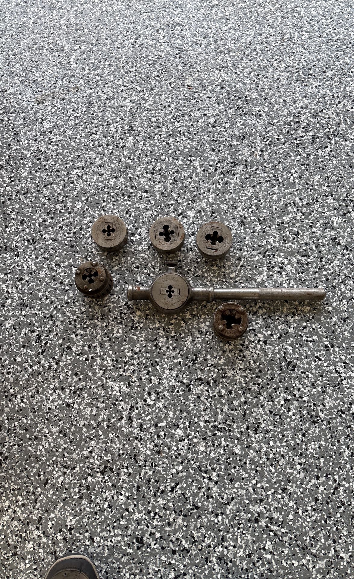 Vantage Tap Set