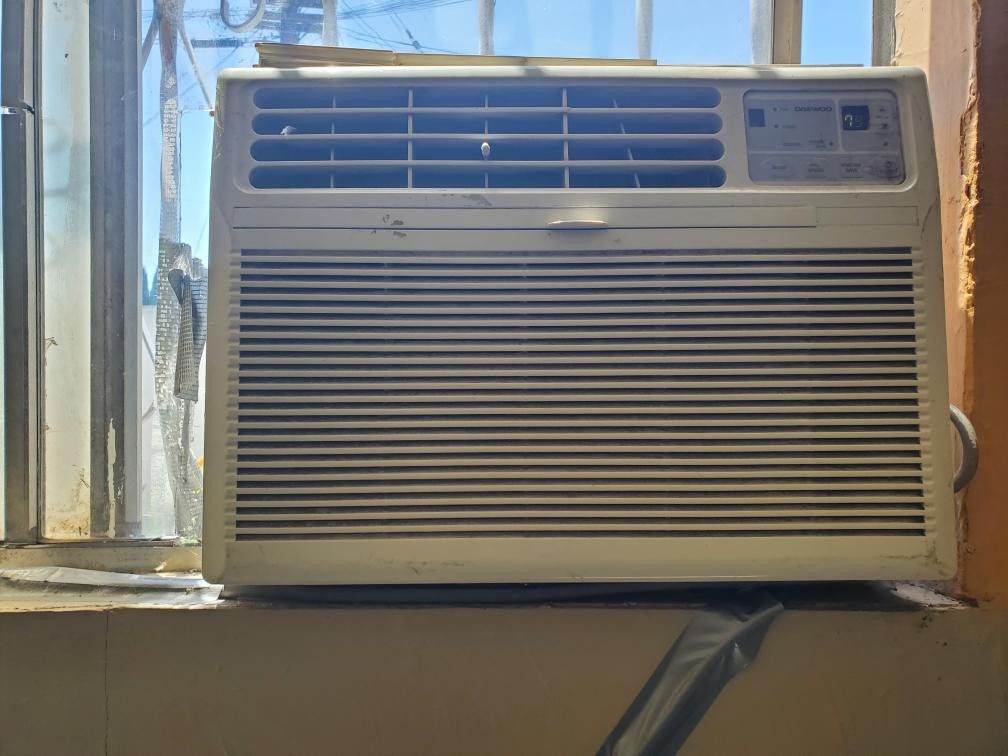 8,000 btus air conditioner window ac unit