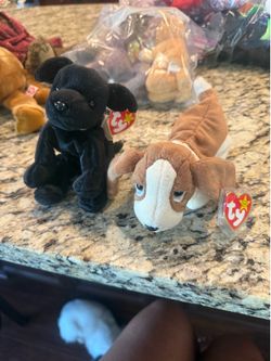 Beanie Babies Luke and Tracker