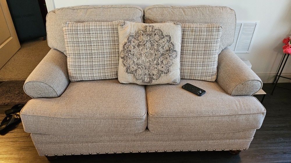 3 Pieces Sofa Set With Ottoman With Cushions