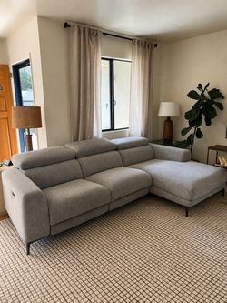 Living Spaces Morro Bay Power Reclining Sectional
