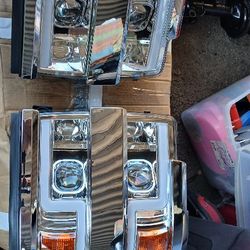 Lighting Technology：DRL LED. For Chevrolet Silverado 25OO HD2O15 TO 2O19. For Chevrolet Silverado 35OO HD2O15 TO 2O19. 1 X Pair ofLED Tube Headlights 