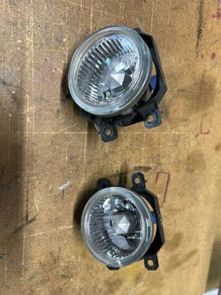 2016 Subaru Crosstrek OEM Fog light Assembly
