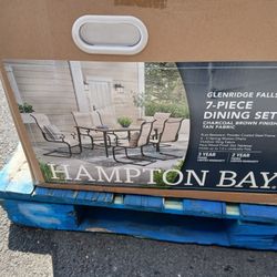 Hampton  Bay  7 Pieces  Dining  Set 