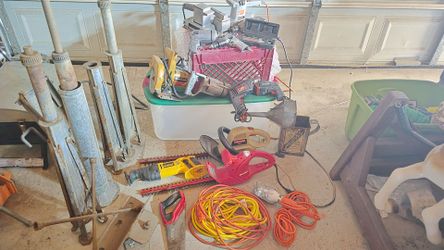 Mixed Power Tools and Hardware Lot