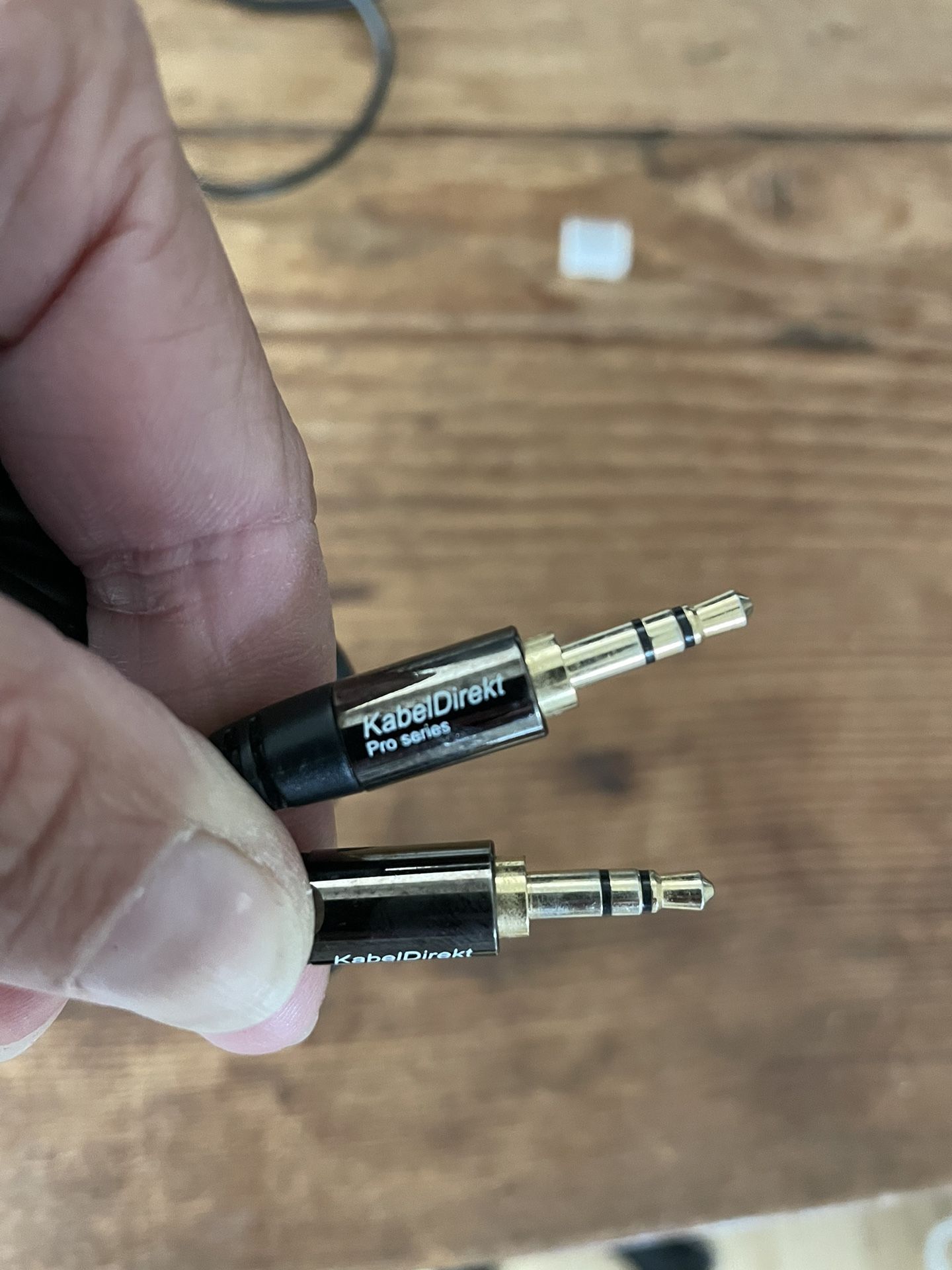 Pro Series Aux Cable