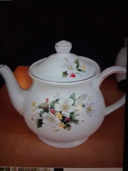 James Sadler English Teapot
